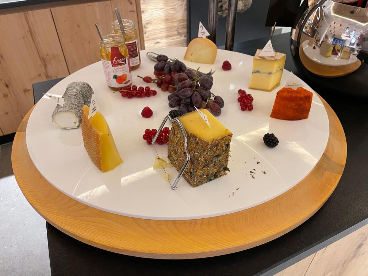 Hotel Goldener Hirsch Kaufbeuren Eksteriør bilde