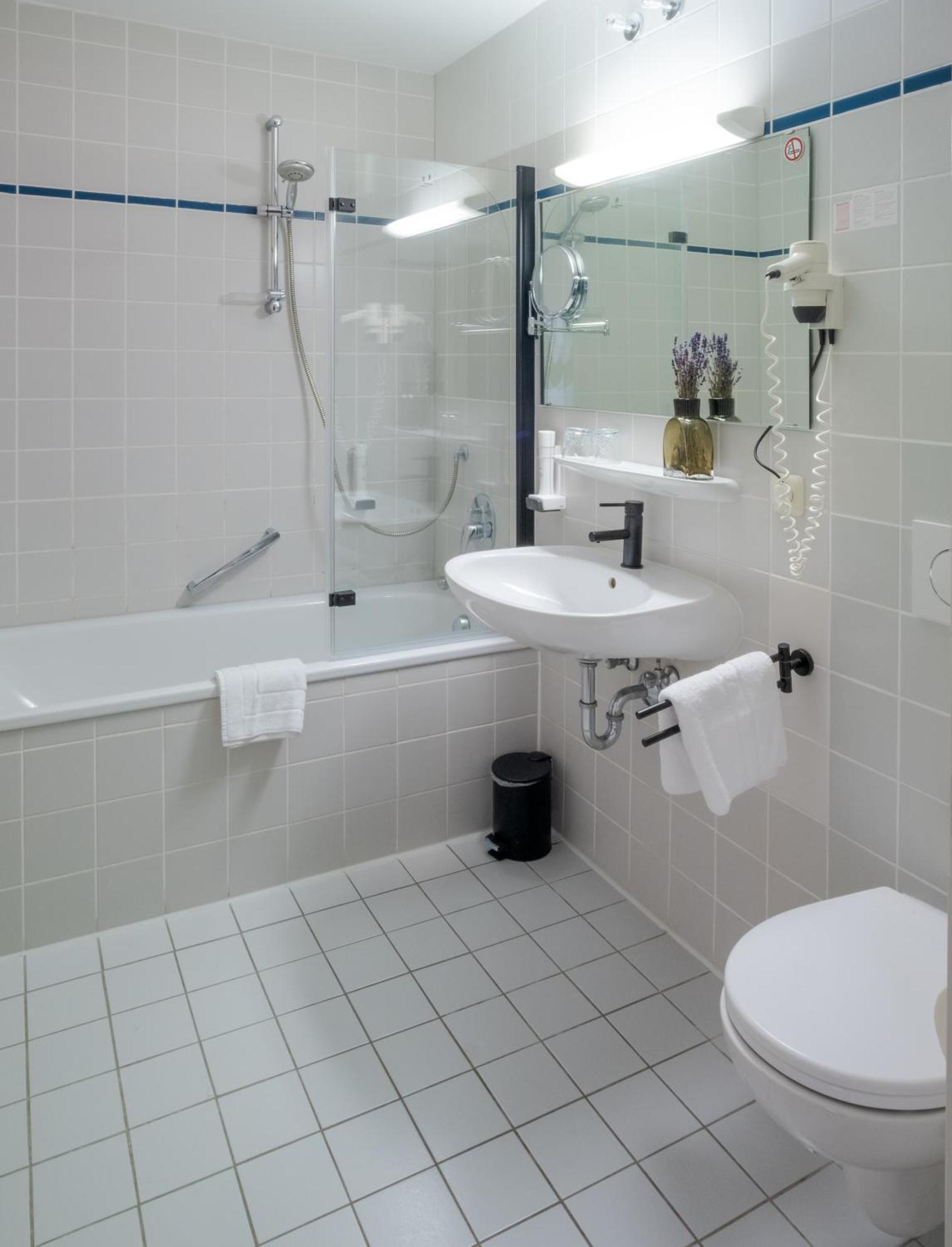 Hotel Goldener Hirsch Kaufbeuren Eksteriør bilde