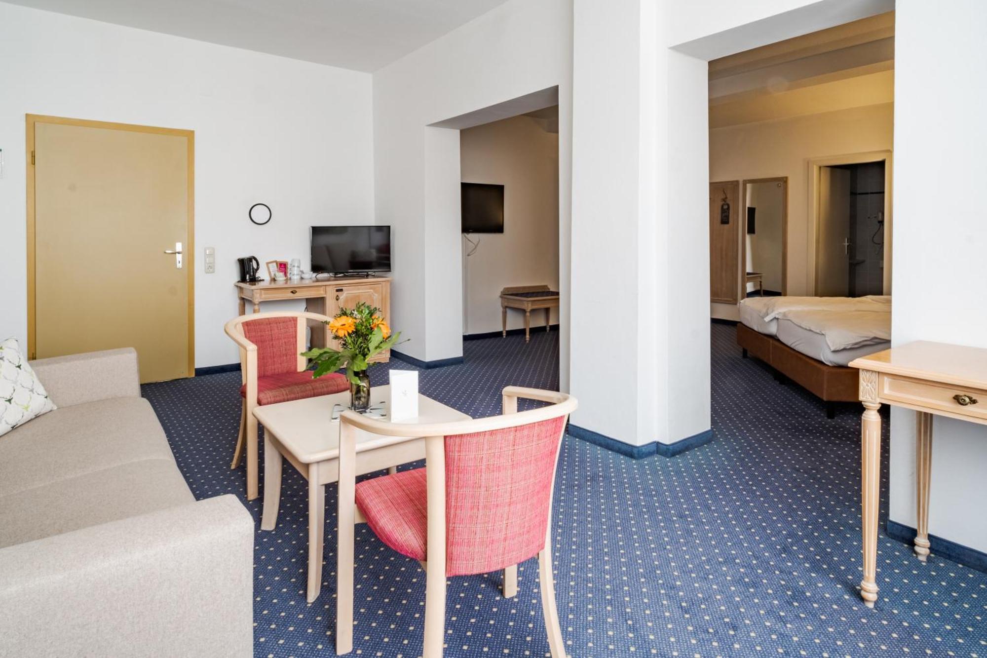 Hotel Goldener Hirsch Kaufbeuren Rom bilde